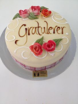 S46) 16 kakestykkers marsipnkake